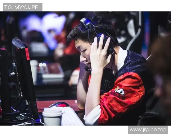 黄伟专访：从职业选手到电竞领袖的英雄联盟成长之路